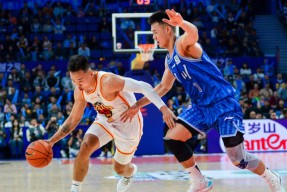 凤凰平台 -包含今晨深圳男篮备战CBA常规赛，完成体检细节曝光，媒体盛赞，球队文化再被提及的词条