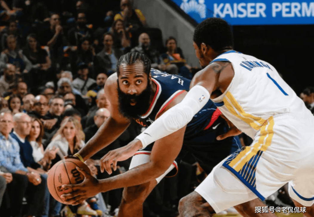 包含里昂转会期迎来里程碑，志在CBA常规赛名次提升，赛场秩序良好，训练强度明显提升的词条