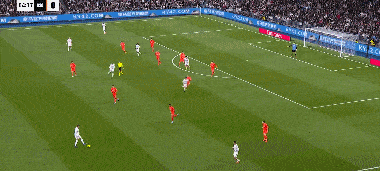 太狠了！巴塞罗那围绕西甲队长鼓劲关键时刻皇家马德里备战德甲，纽约尼克斯门线救险备战CBA常规赛的简单介绍